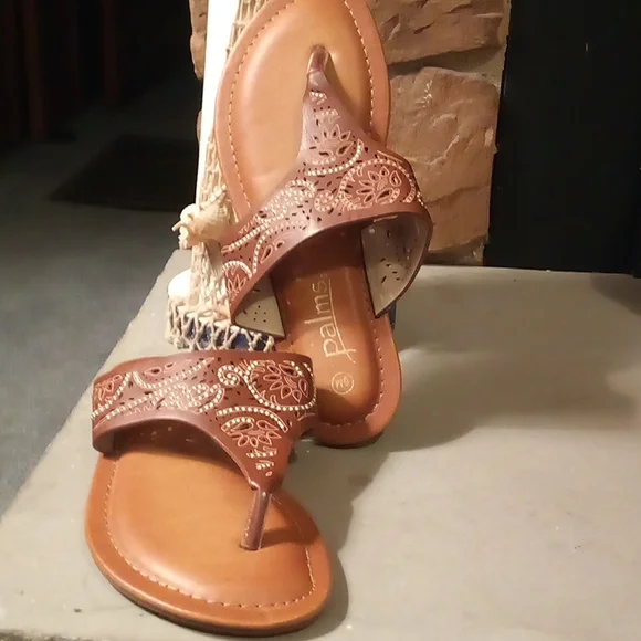 Palms Sandals - Picture 3 of 7